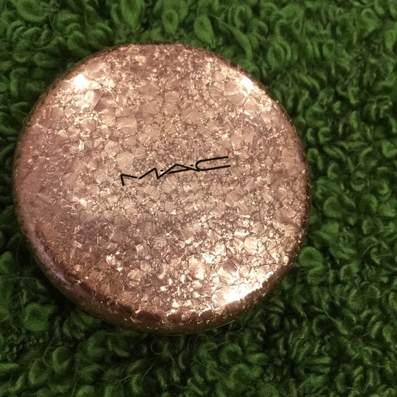 MAC whisper of guilt - Picture 1 of 4